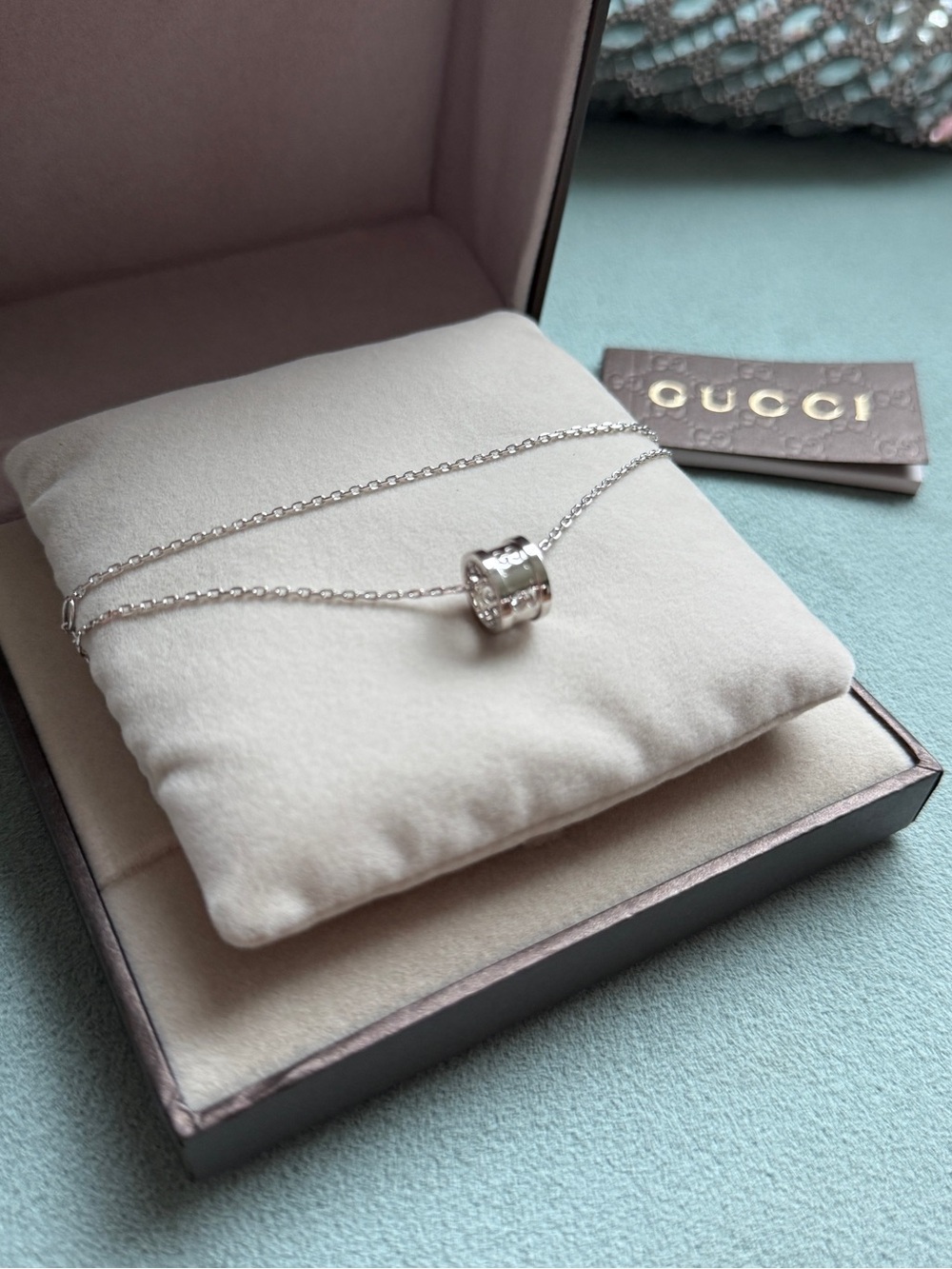 Gucci Icon Silver Pendant Necklace - Picture 8 of 9